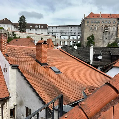 아파트 Travel Apartma *